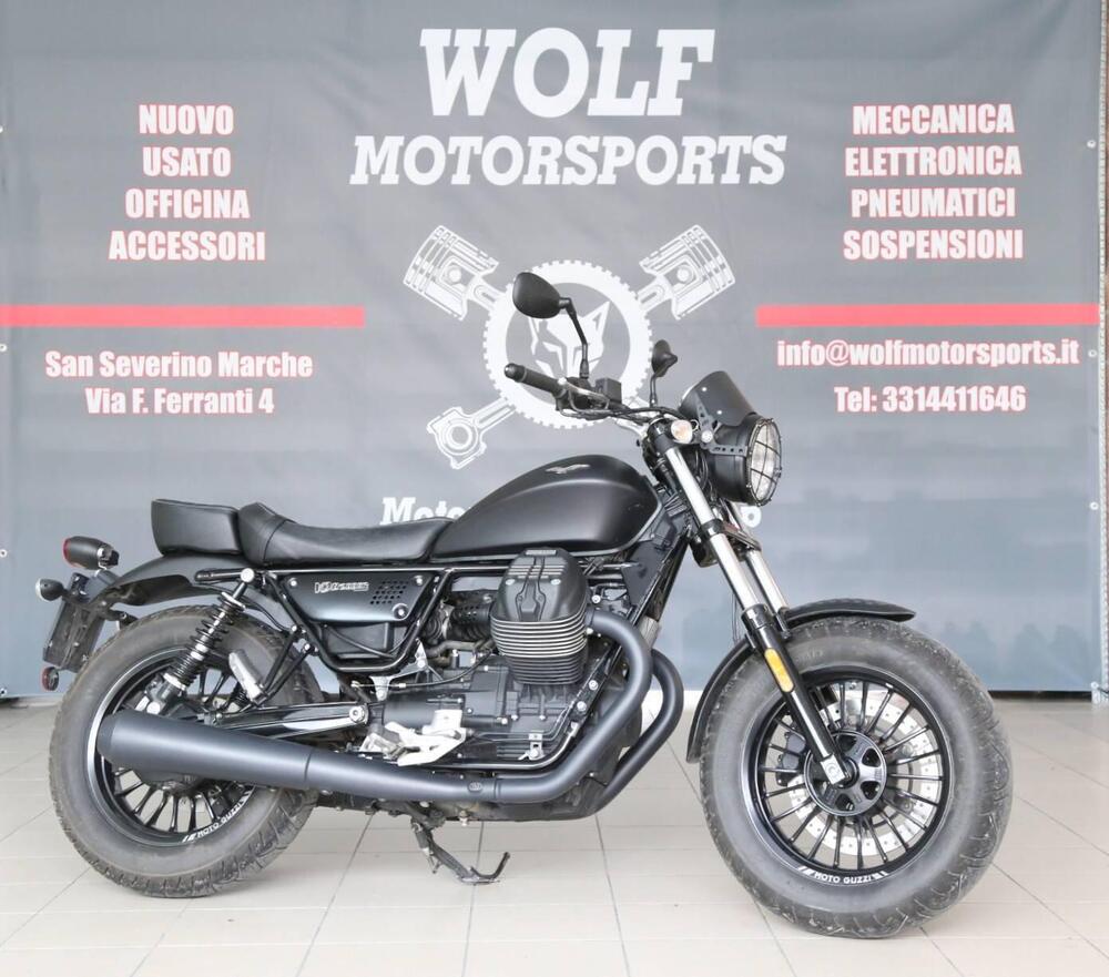 Moto Guzzi V9 Bobber (2018 - 20) (2)
