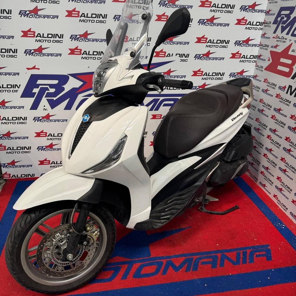 Piaggio Beverly 400 ABS-ASR (2021 - 24) (3)