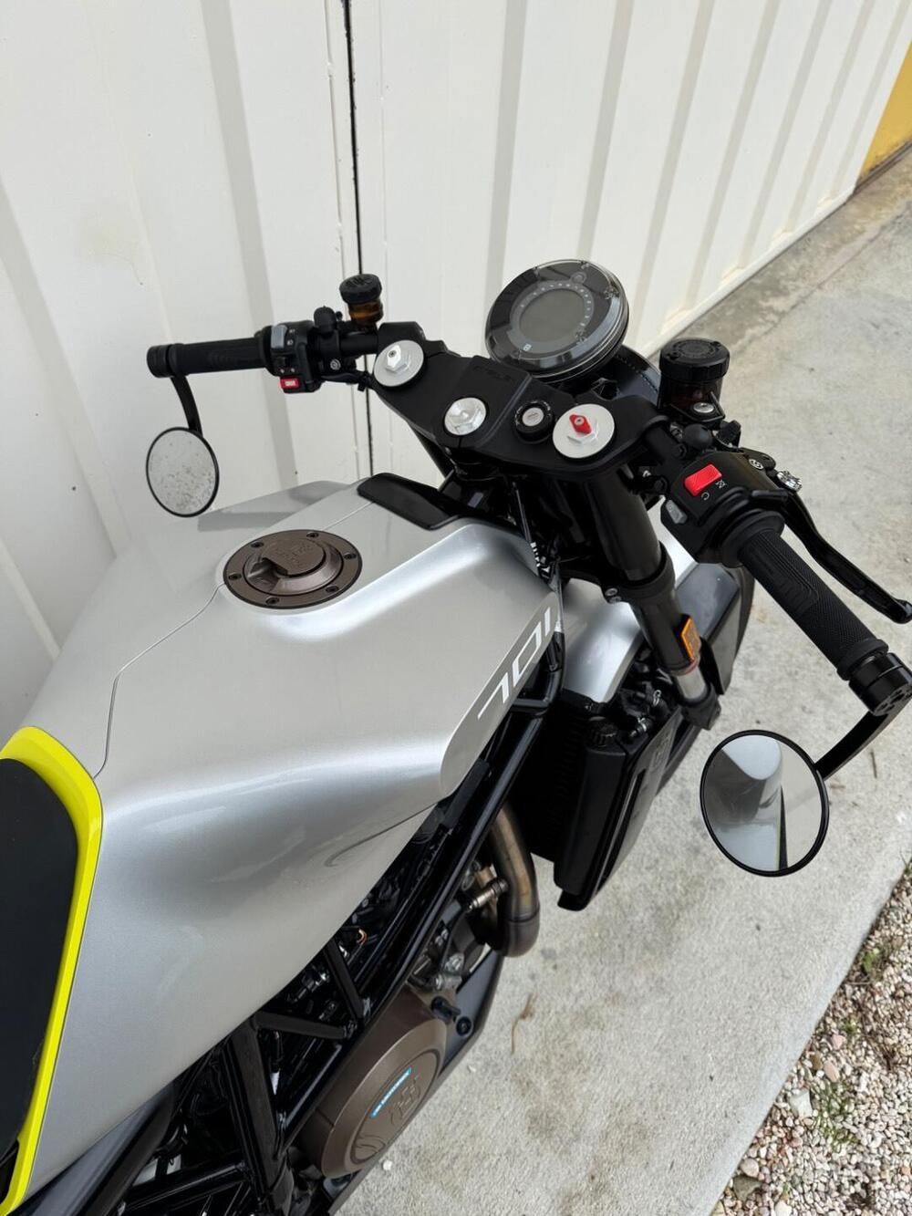 Husqvarna Vitpilen 701 (2018 - 19) (5)