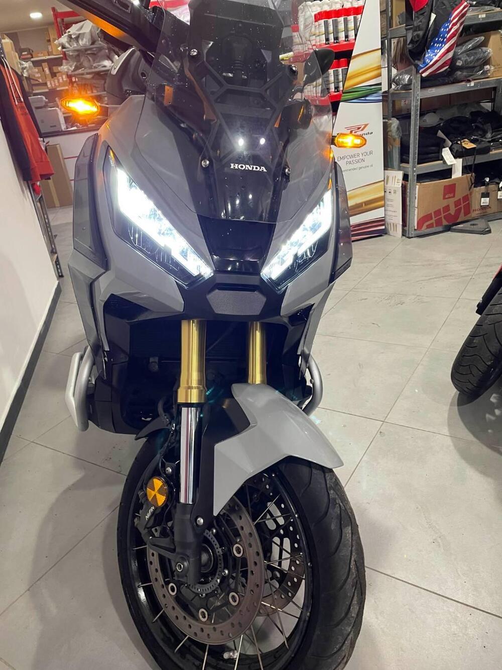 Honda X-ADV 750 DCT Gravel (2021 - 24) (8)