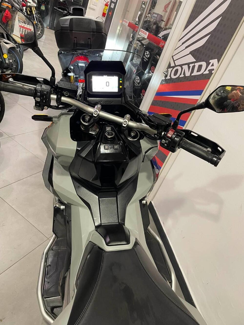 Honda X-ADV 750 DCT Gravel (2021 - 24) (10)