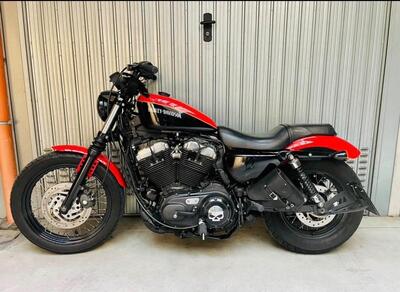 Harley-Davidson XL 1200N Nightster (2008 - 12) usata