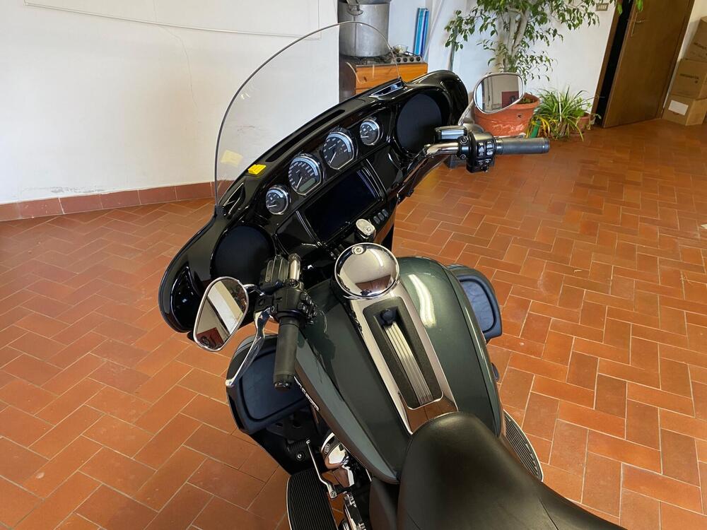 Harley-Davidson 114 Electra Glide Ultra Limited (2020) - FLHTK (20)