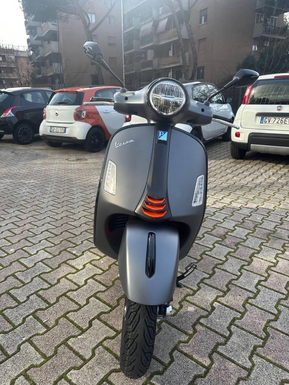 Vespa GTS 310 Supersport (2025 - 26) (2)