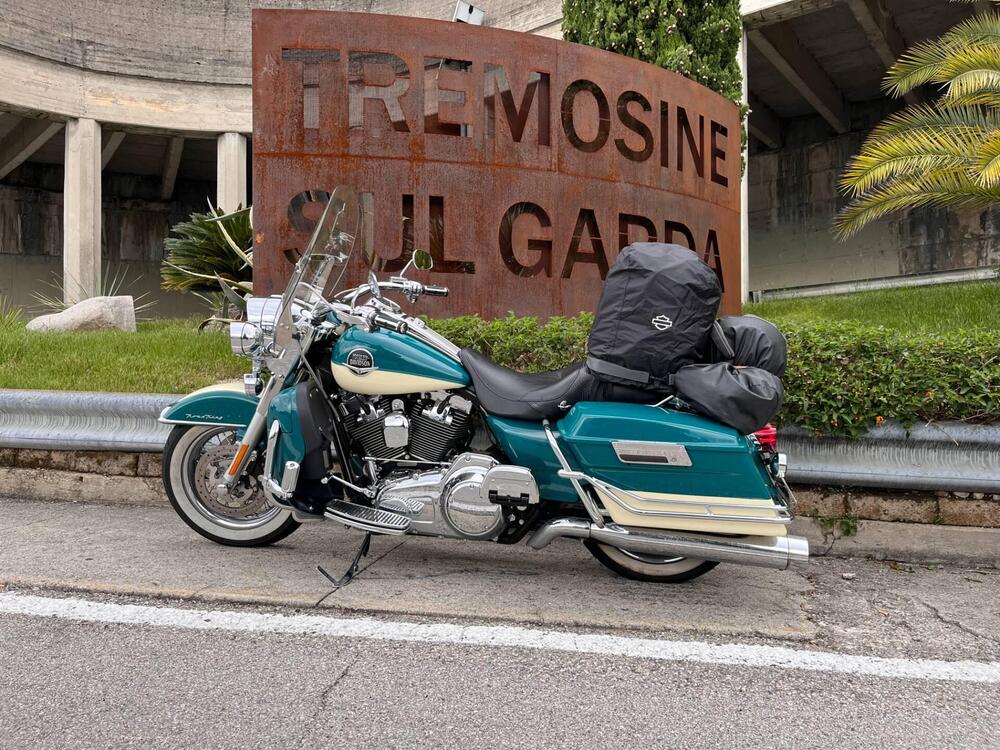 Harley-Davidson 1584 Road King Classic (2007 - 11) - FLHRCI