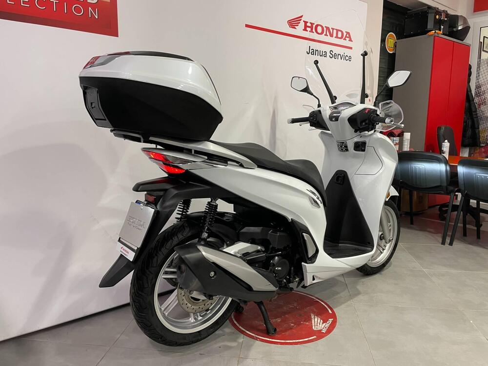 Honda SH 350 (2021 - 24) (5)