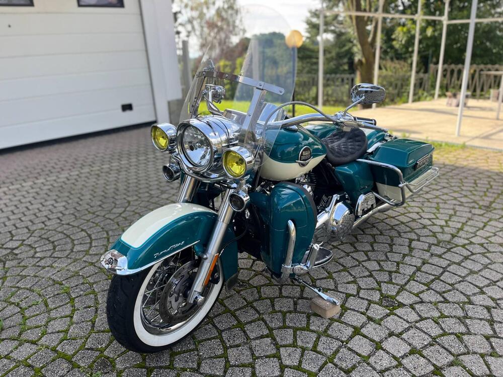 Harley-Davidson 1584 Road King Classic (2007 - 11) - FLHRCI (4)