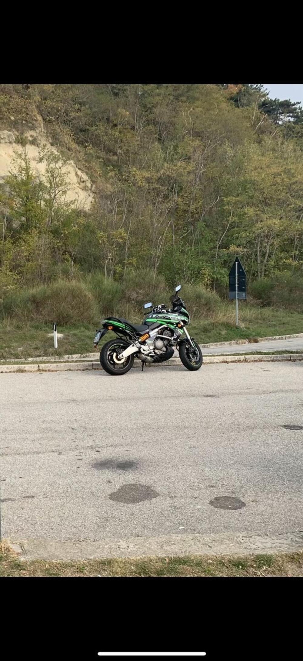 Kawasaki Versys 650 (2006 - 09) (10)