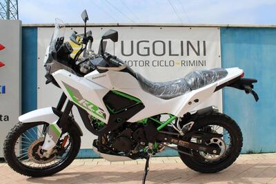 Kawasaki KLE 500 SE (2026) nuova