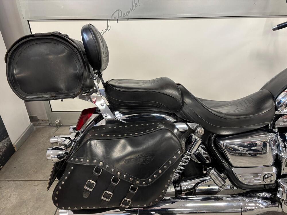 Honda GL 1500 F6C (1997 - 01) (8)