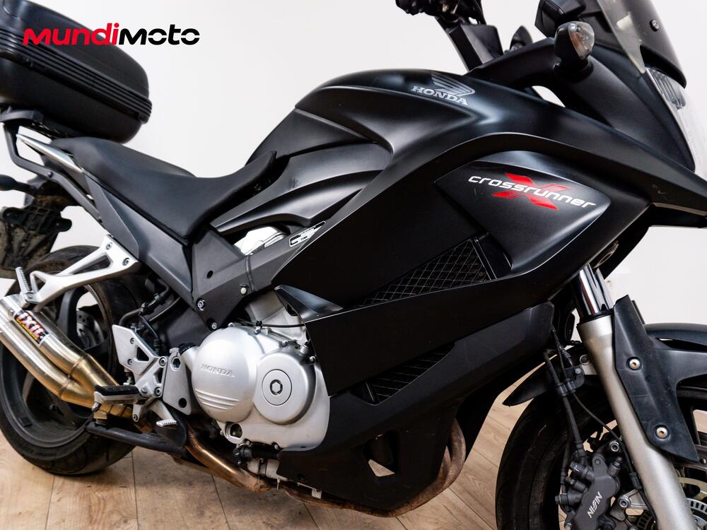 Honda VFR 800 (2002 - 05) (5)