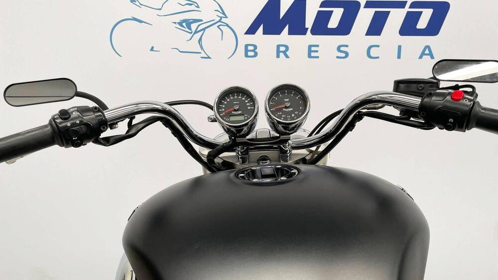 Triumph Rocket 3 Classic (2006 - 11) (12)