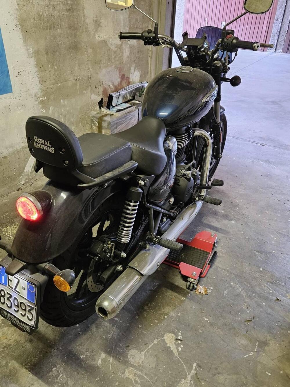 Royal Enfield Meteor 350 (2021 - 26) (3)