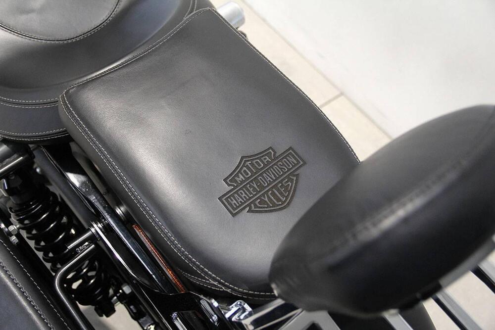 Harley-Davidson 1690 Street Bob Special (2015 - 16) - FXDB (13)