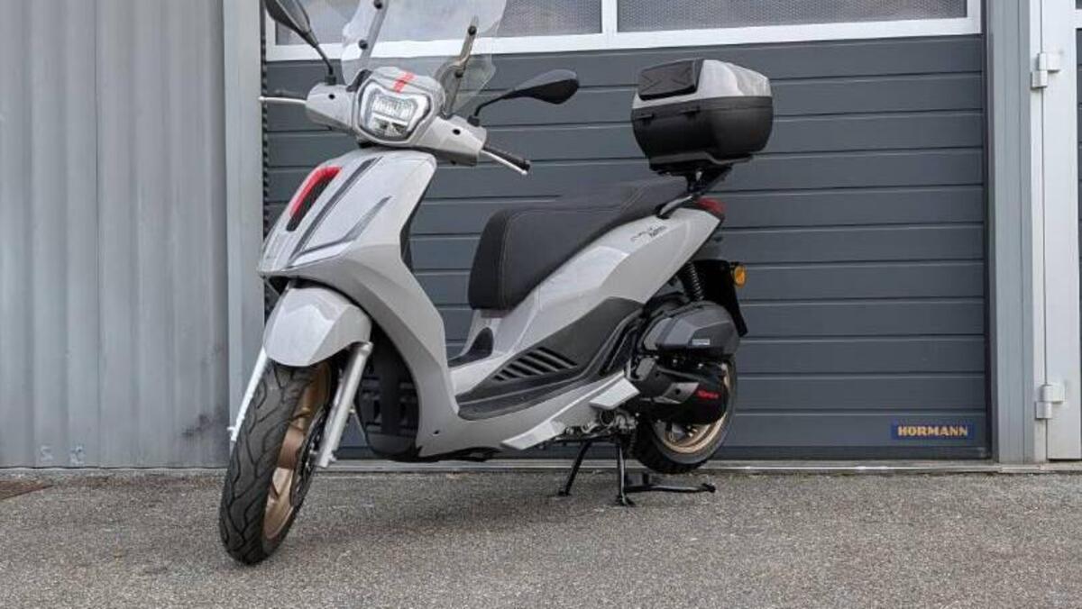 Vendo Swm C Fly 125 2026 Usata A Milano codice 9959559 Moto it Vendo Swm C Fly 125 2026 Usata A Milano codice 9959559 Moto it
