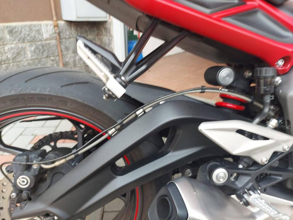 Triumph Street Triple R (2020 - 22)