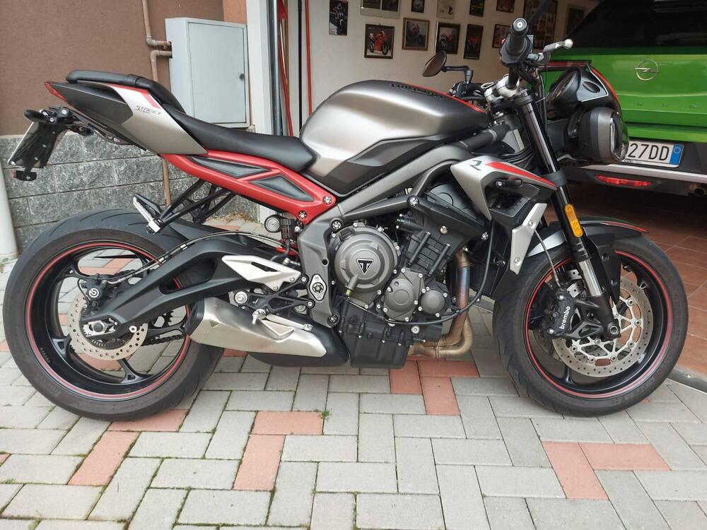 Triumph Street Triple R (2020 - 22) (7)