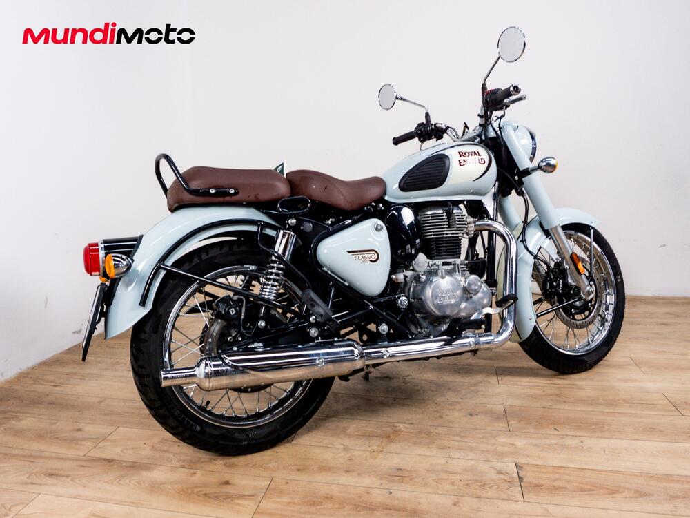 Royal Enfield Classic 350 (2021 - 26) (3)