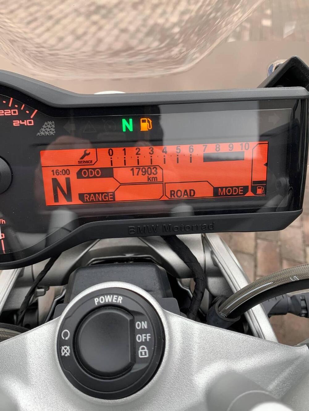 Bmw R 1200 R (2017 - 18) (3)