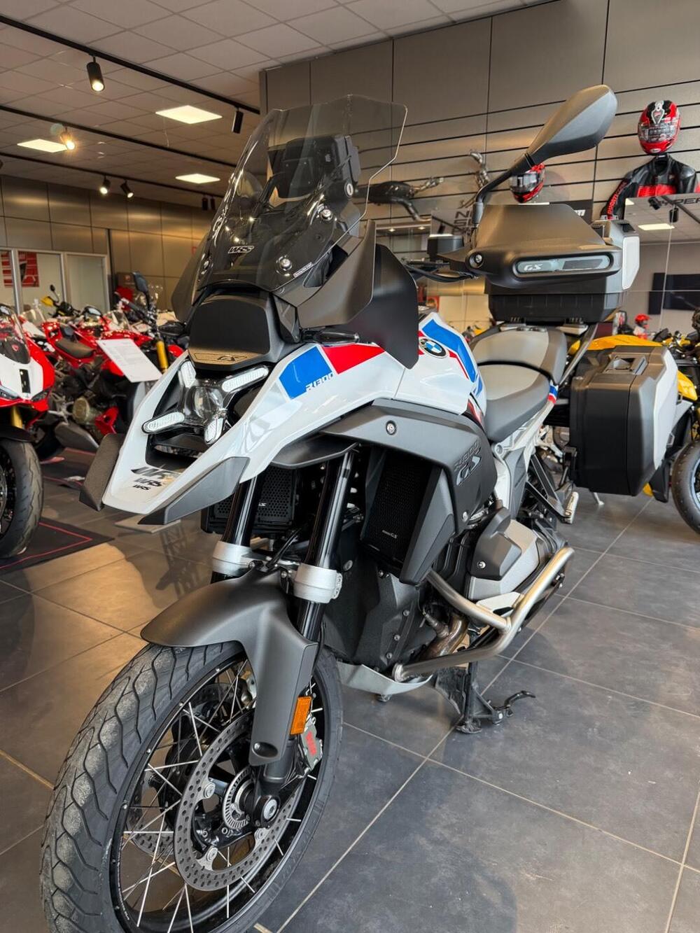 Bmw R 1300 GS Trophy (2023 - 26) (3)