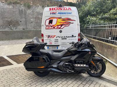 Honda GL 1800 Gold Wing Tour DCT &amp; Airbag (2022 - 24) usata