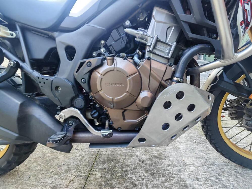 Honda Africa Twin CRF 1000L ABS (2016 - 17) (3)