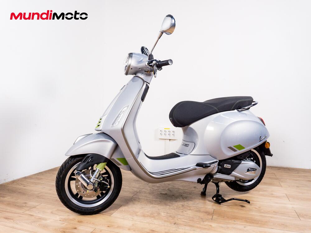 Vespa Primavera 125 Tech (2026) (8)