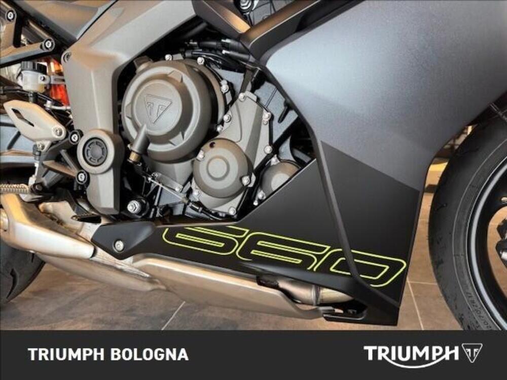 Triumph Daytona 660 (2024 - 26) (2)