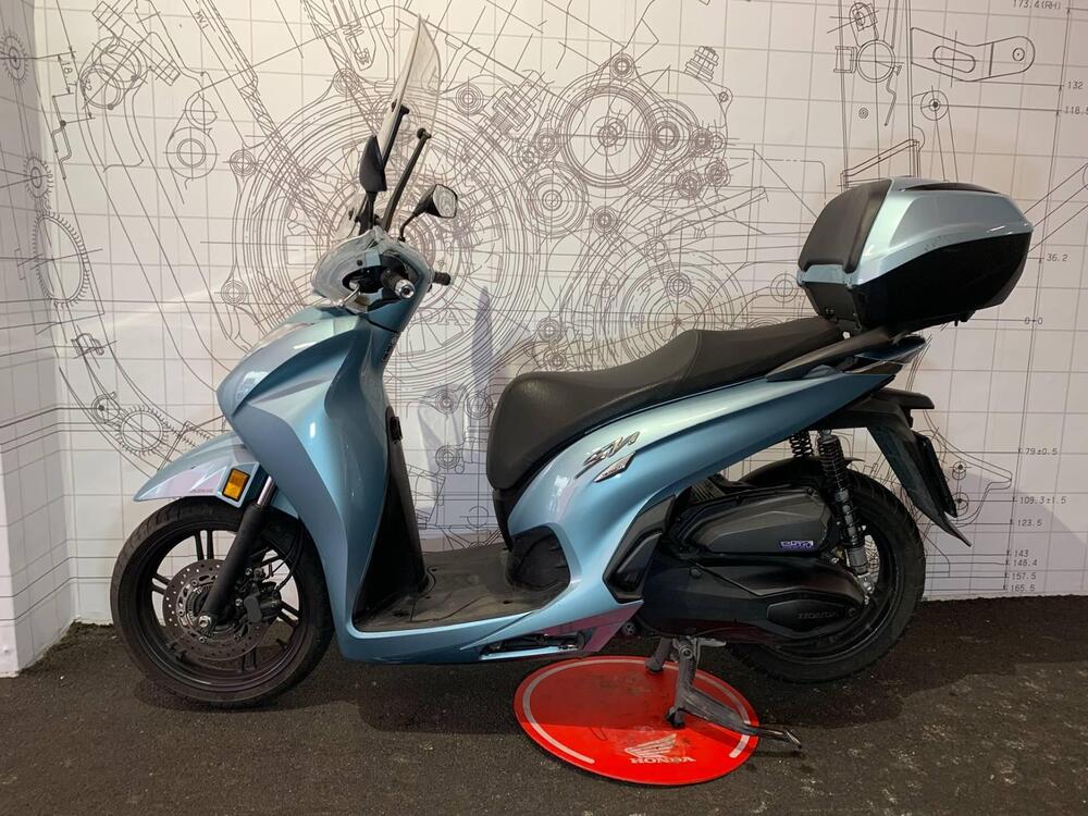 Honda SH 350 (2021 - 24) (2)