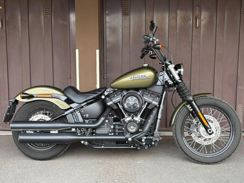 Harley-Davidson 107 Street Bob (2018 - 20) - FXBB (2)