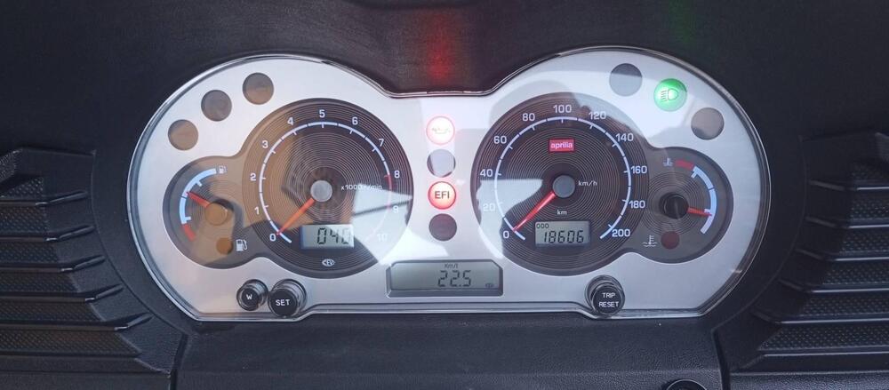 Aprilia Atlantic 500 (2003 - 04) (3)