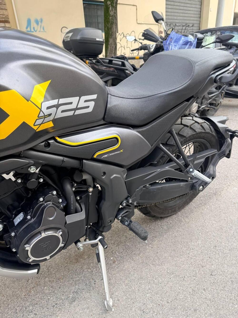 Voge Trofeo 525ACX Scrambler (2023 - 26) (7)