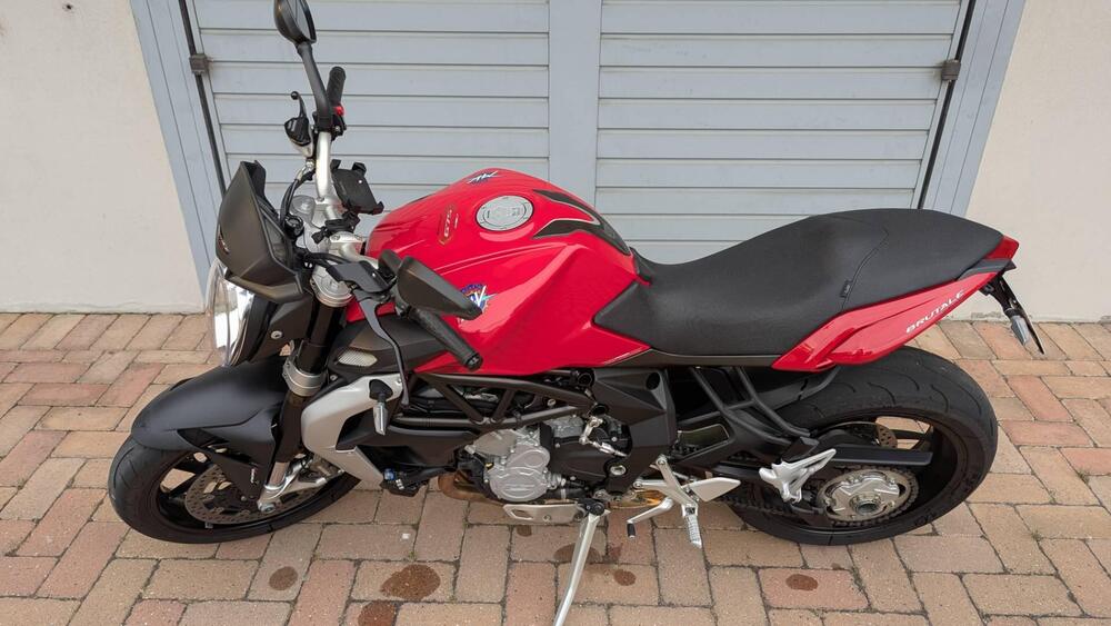 MV Agusta Brutale 675 EAS ABS (2011 - 16) (4)