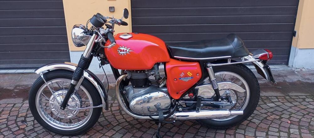 Bsa A65 SPITFIRE MK4 (2)