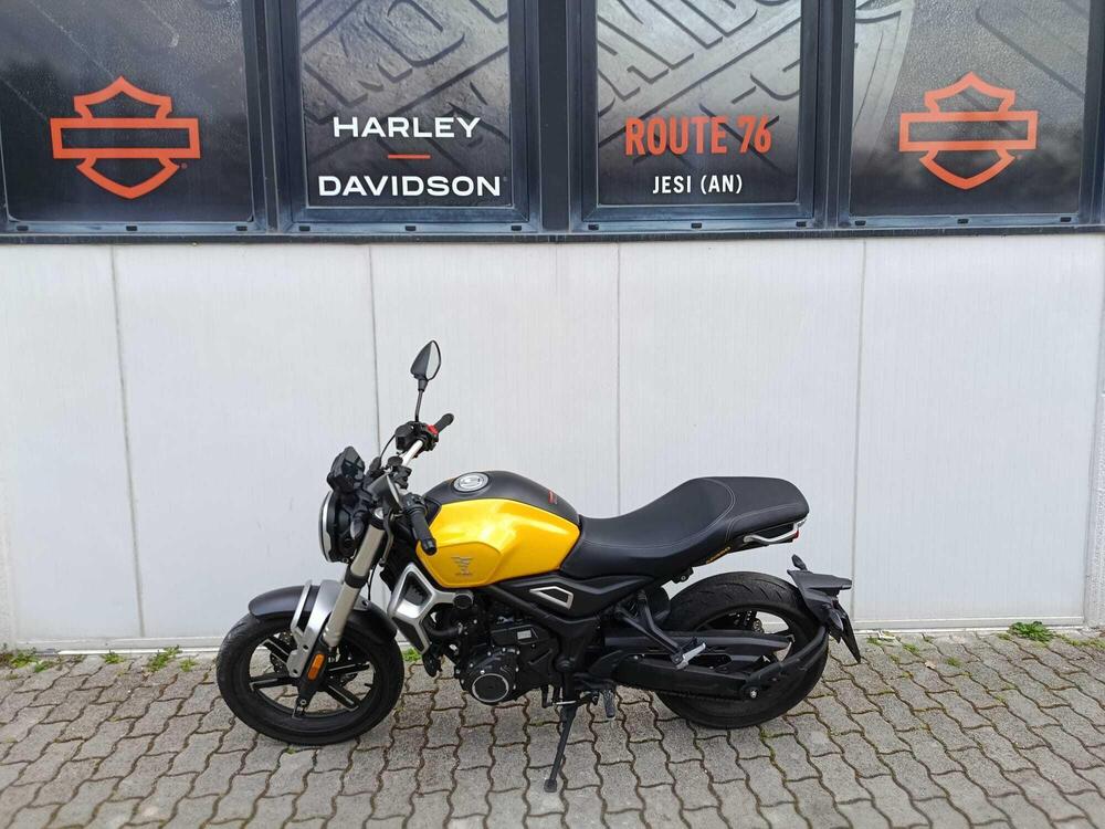 Voge Trofeo 350AC (2022 - 26) (6)