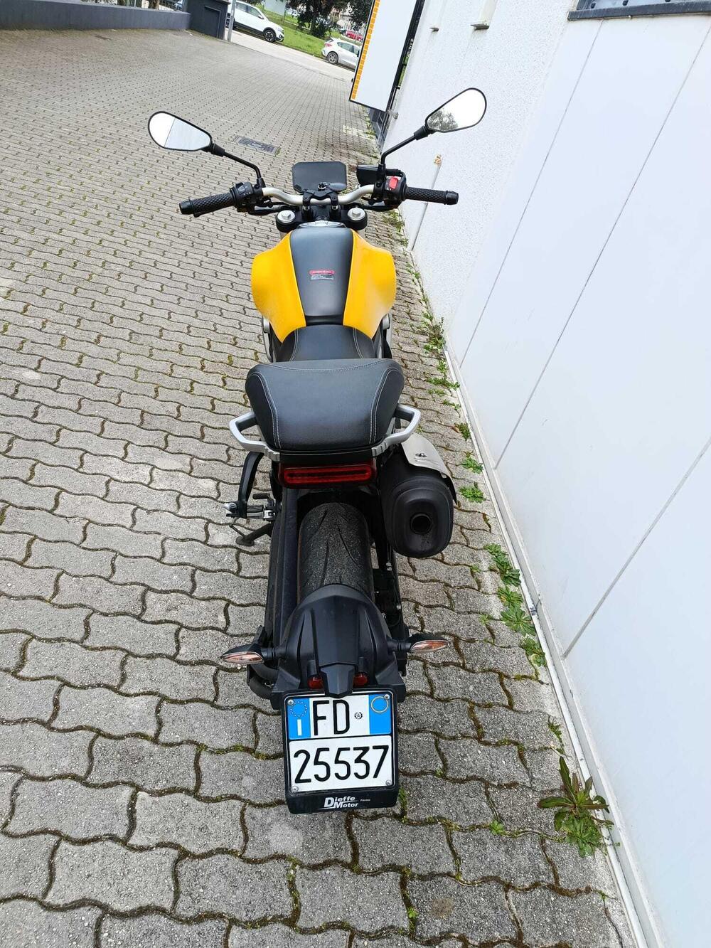 Voge Trofeo 350AC (2022 - 26) (4)