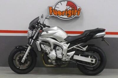 Yamaha FZ6 (2004 - 07) usata