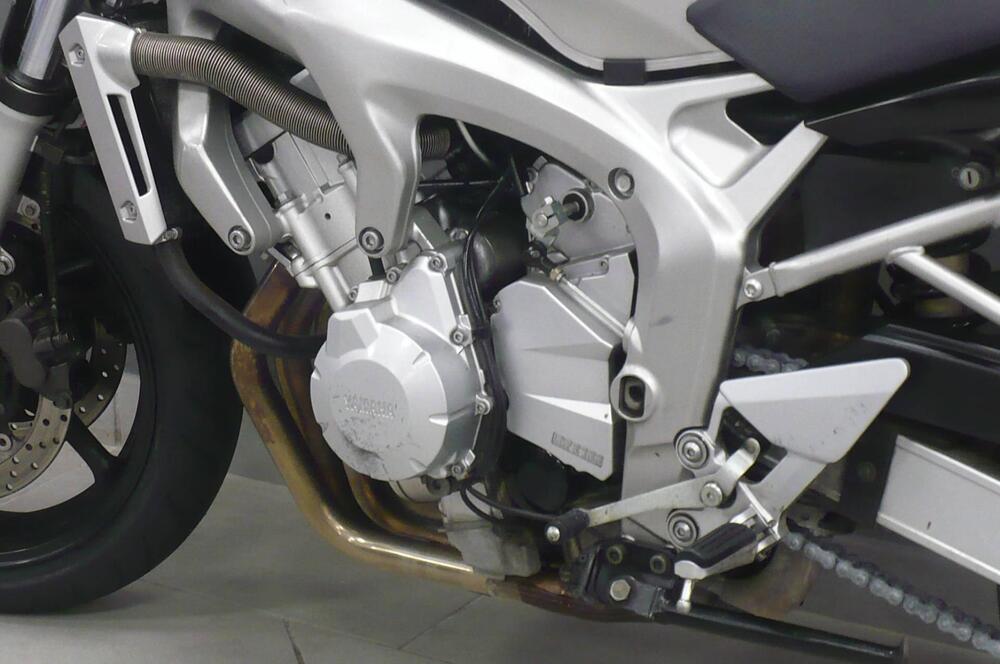 Yamaha FZ6 (2004 - 07) (8)