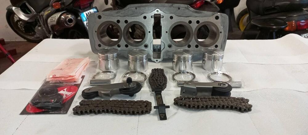 Honda FOUR 750 K2 (3)