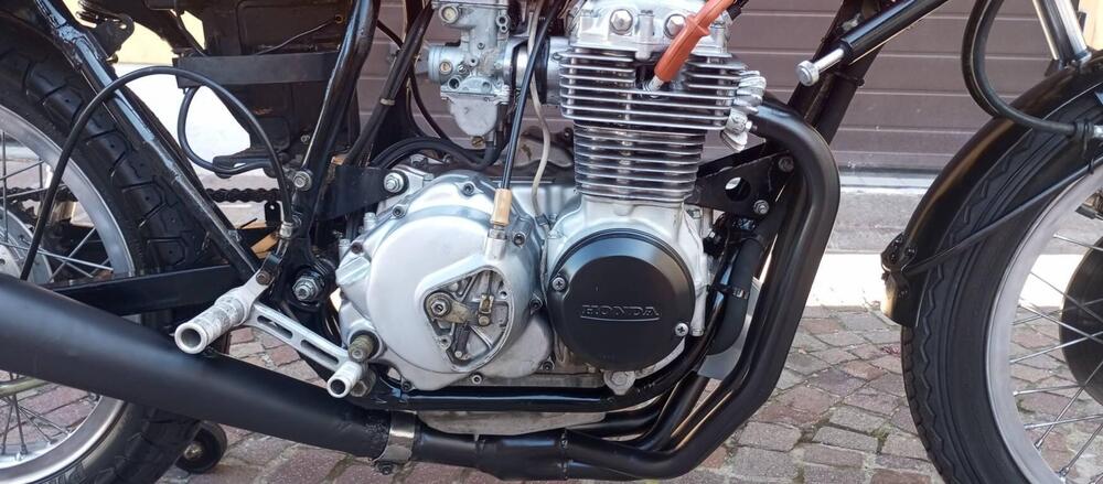 Honda CB 400 FOUR DERIVATE DI SERIE (3)