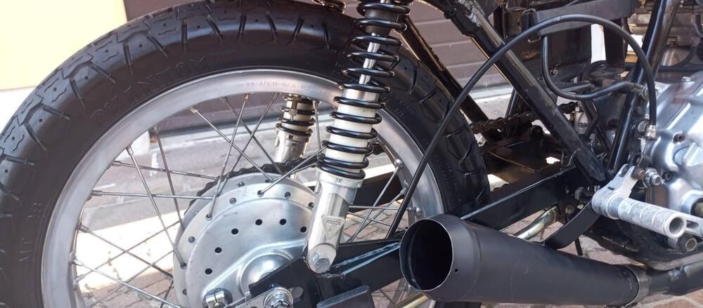 Honda CB 400 FOUR DERIVATE DI SERIE (8)