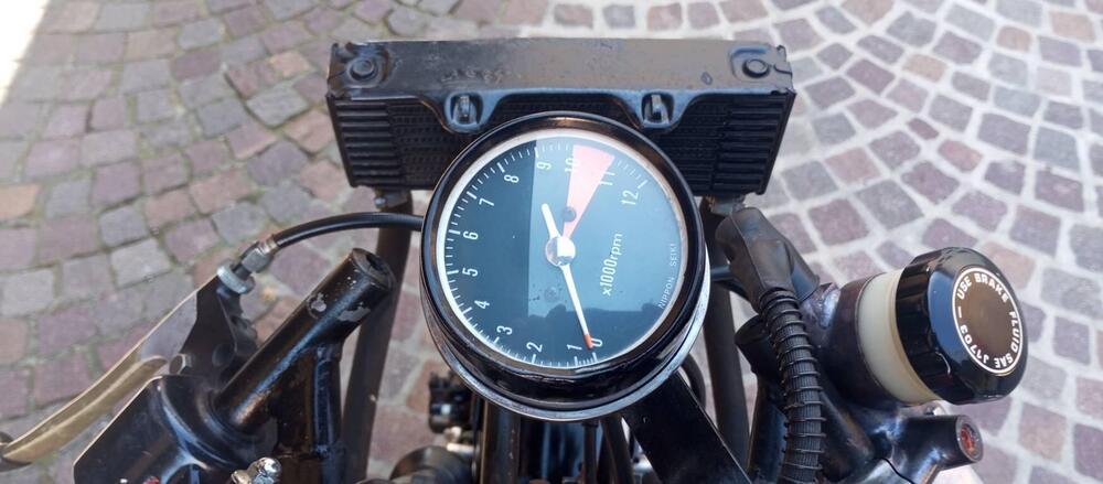 Honda CB 400 FOUR DERIVATE DI SERIE (18)