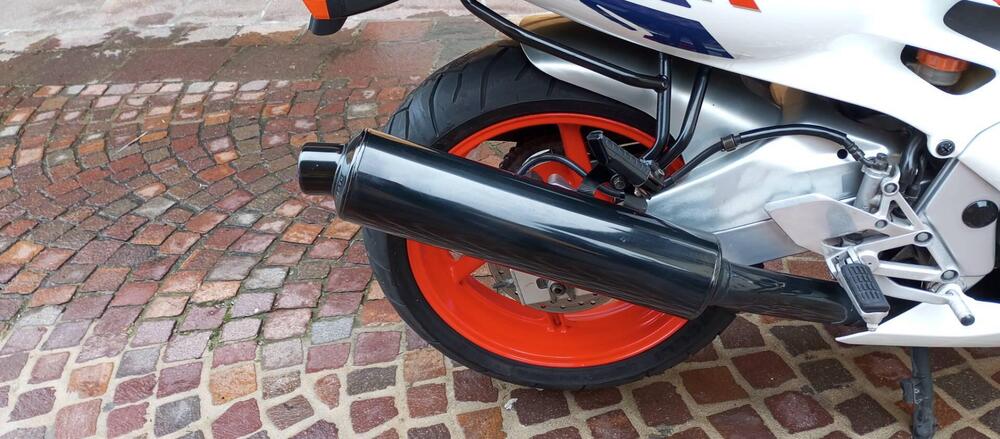 Honda CBR 600 F2 (3)