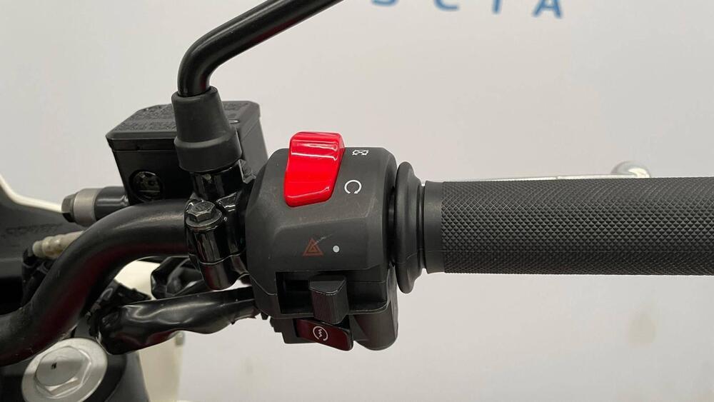 Royal Enfield Scram 411 (2022 - 24) (15)