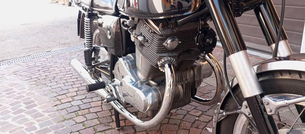 Laverda GT 750 2°serie (10)