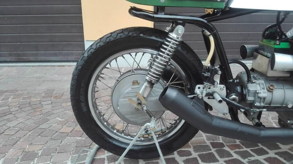 Moto Guzzi COMPETIZIONE (4)