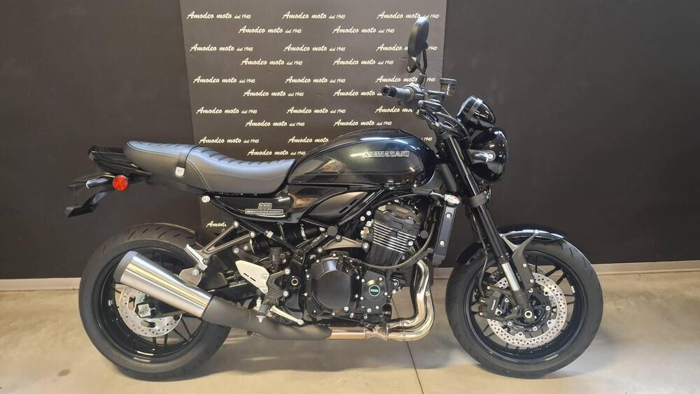 Kawasaki Z 900 RS Black Ball Edition (2026)