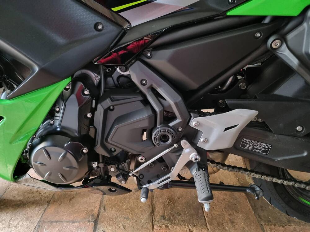 Kawasaki Ninja 650 KRT Edition (2017 - 19) (8)
