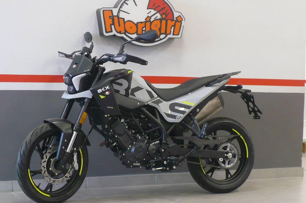 Benelli BKX 125 S (2026) (2)