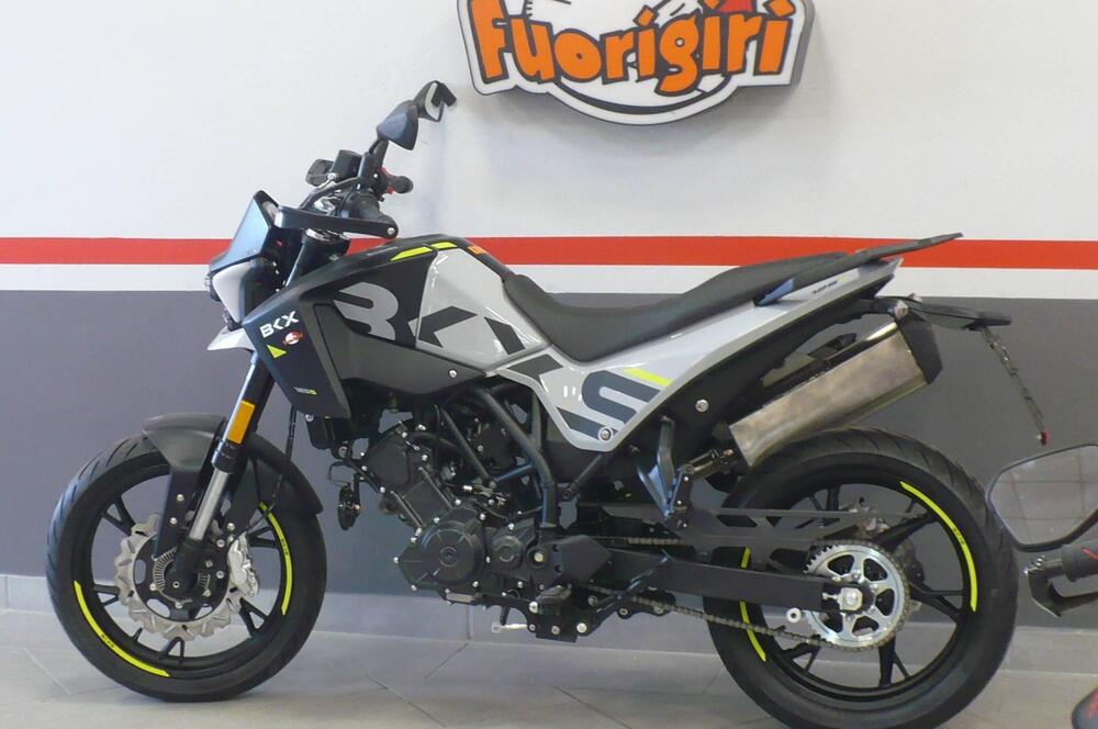 Benelli BKX 125 S (2026) (3)